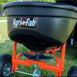 Agri-Fab 110 Lb. Tow Spreader
