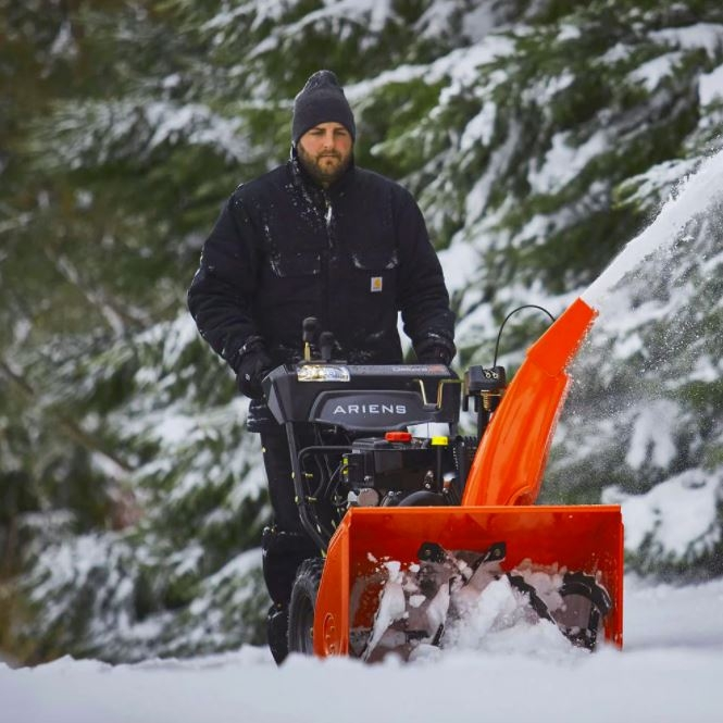 Ariens Deluxe 28 in. 2-Stage Electric Start Gas Snow Blower with Auto-Turn Steering - Image 5