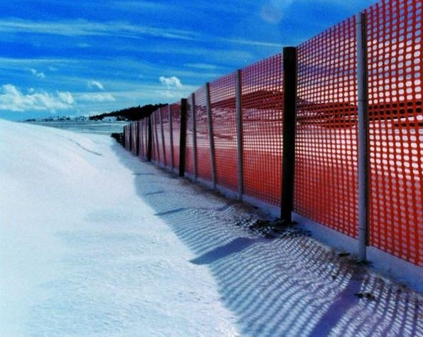 Tenax Snow Guard Snow Fence - 4' X 100' - Image 4